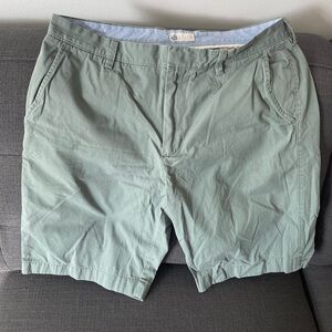 J.Crew Men’s Green Cotton Shorts Size 34